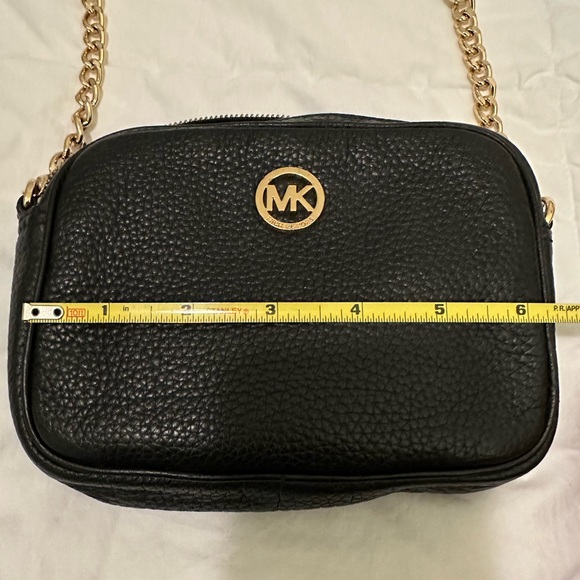 Michael Kors Small Crossbody Bag - Picture 3 of 8